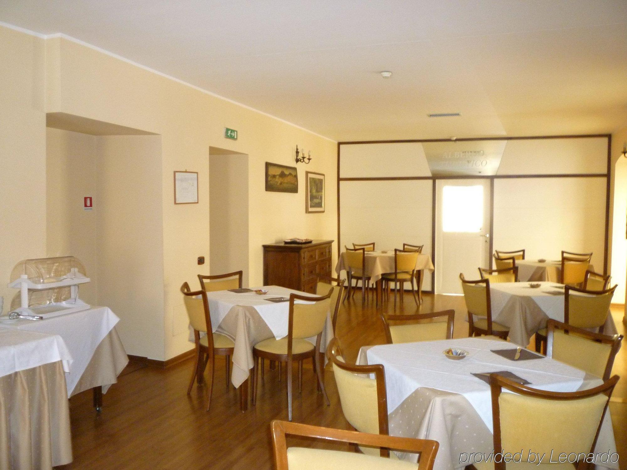 Hotel Sebino Sarnico Restaurant bilde