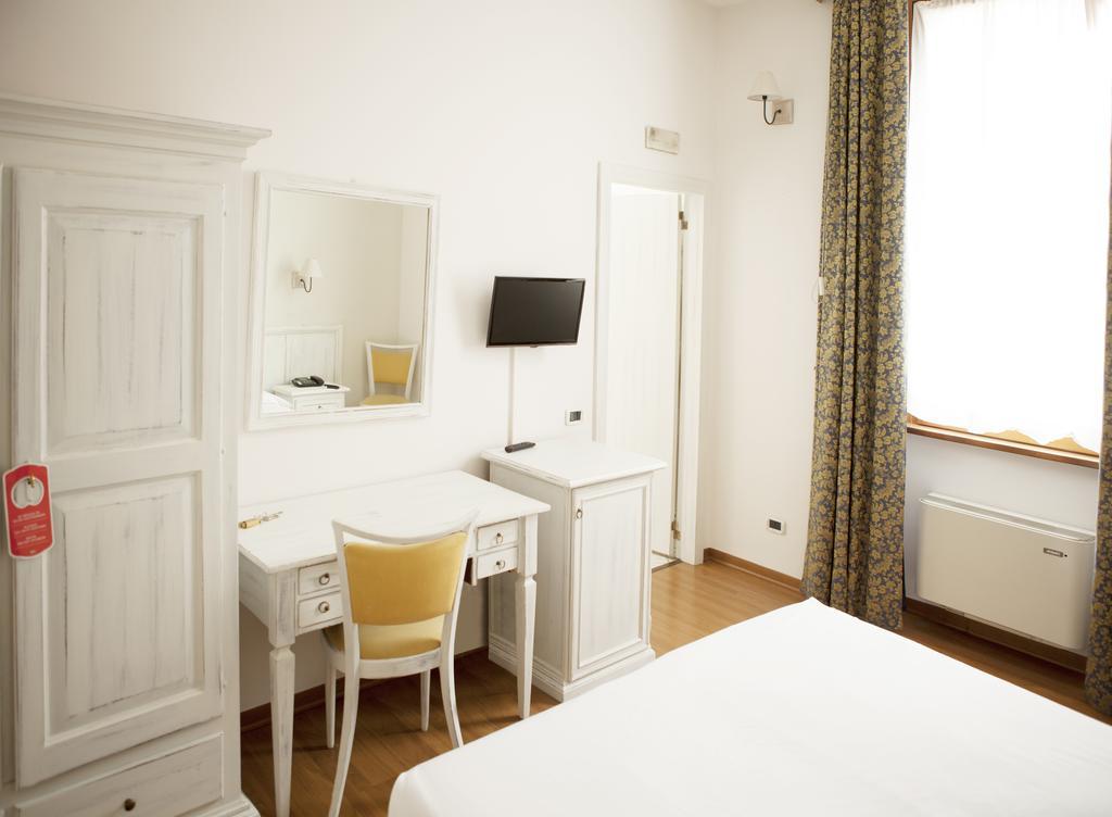 Hotel Sebino Sarnico Eksteriør bilde