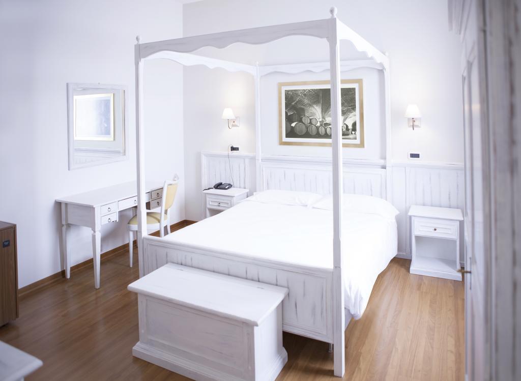 Hotel Sebino Sarnico Eksteriør bilde